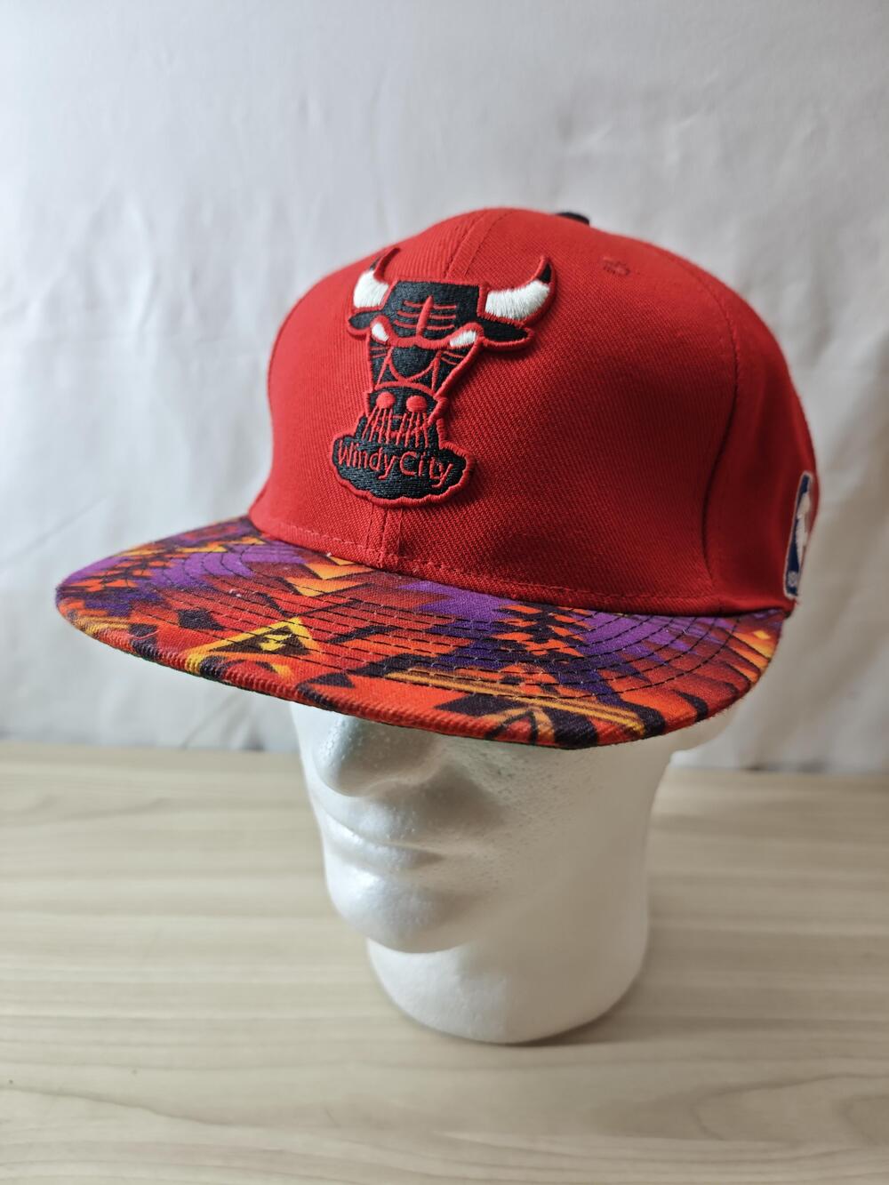 Chicago Bulls Hat Cap Snap Back NBA Basketball Windy City Mens Patterned Brim
